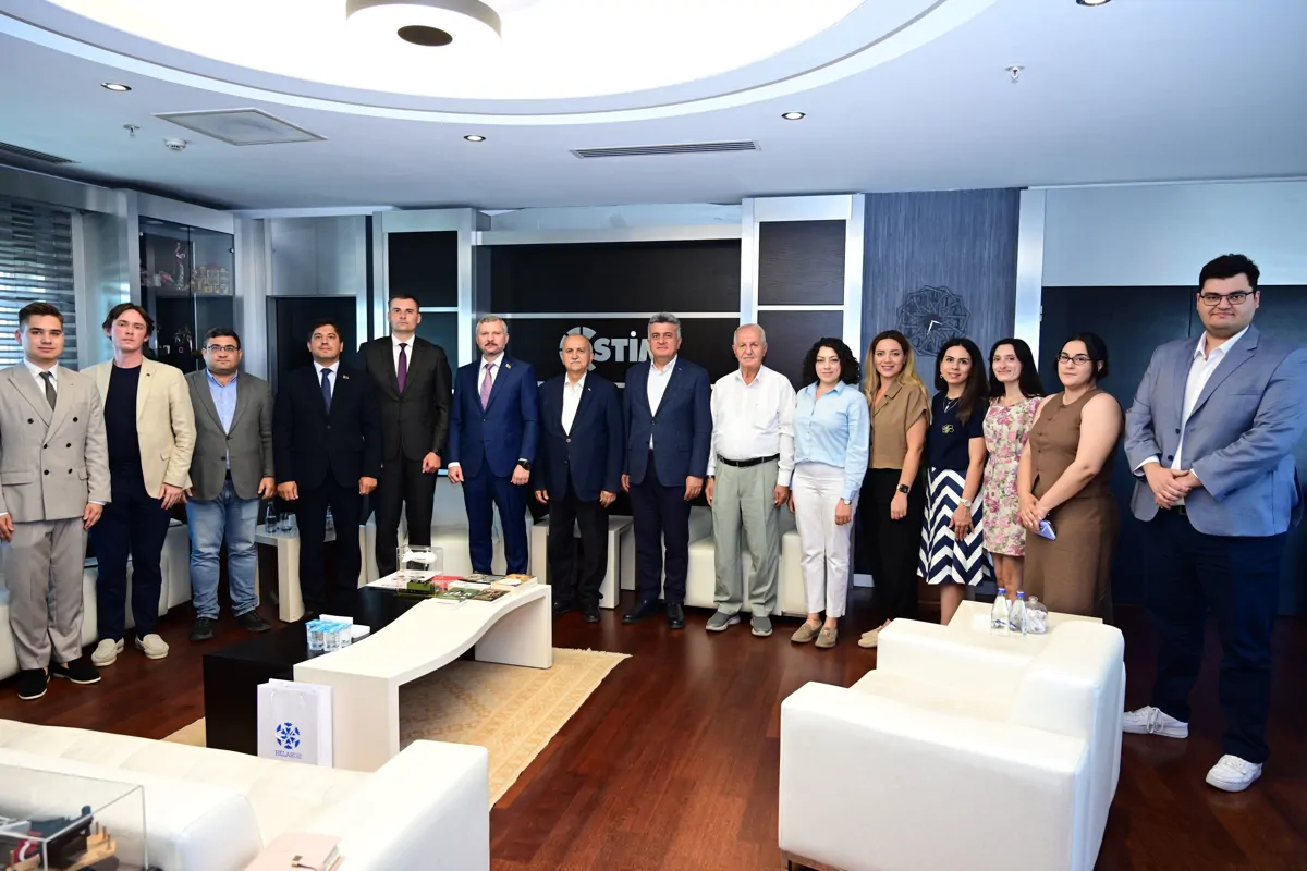 Belarus Büyükelçisi ve Ekonomi Müsteşarları OSTİM'i Ziyaret Etti