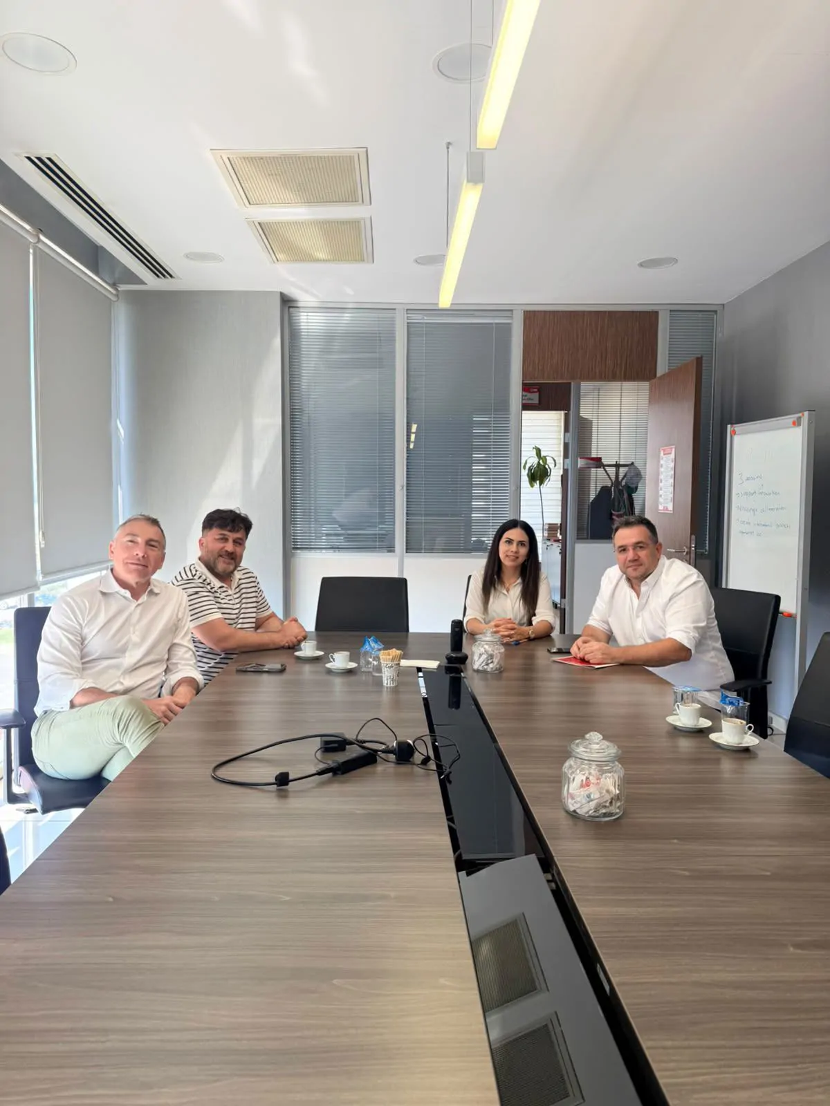 Representatives from Gibitre and Ergü Makine visited our cluster.